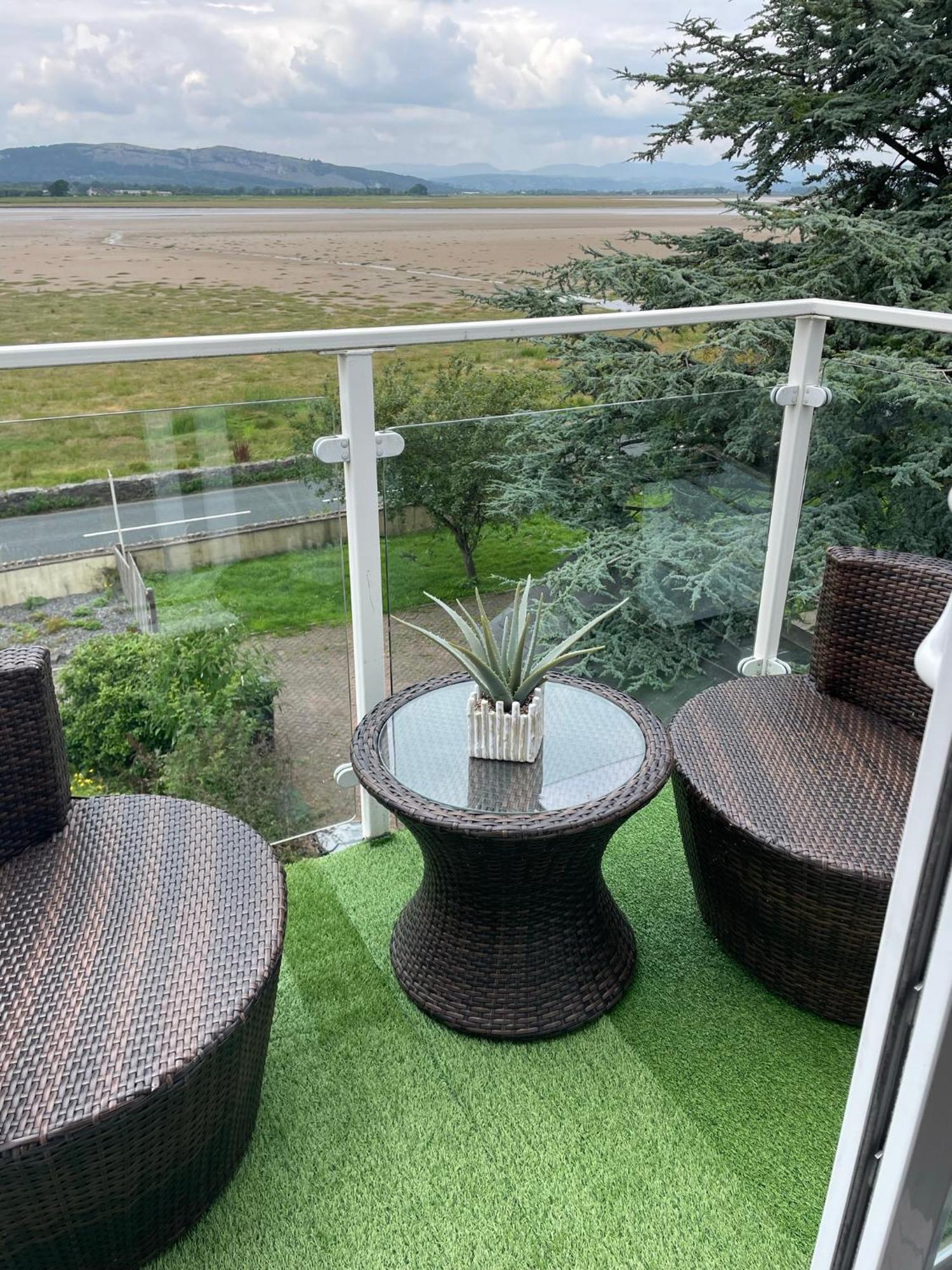 Sandside  Watersedge Retreat, Views, Sunsets, Dogs Welcome מראה חיצוני תמונה